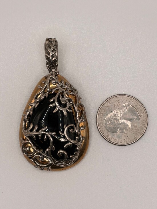 Carolyn Pollack Jewelry - Carolyn Pollack 925 and Brass Black Onyx Pendant Vine Leaf Overlay Quarter Scale